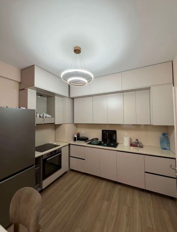 ASTIR APARTAMENT 1+1 PER SHITJE!