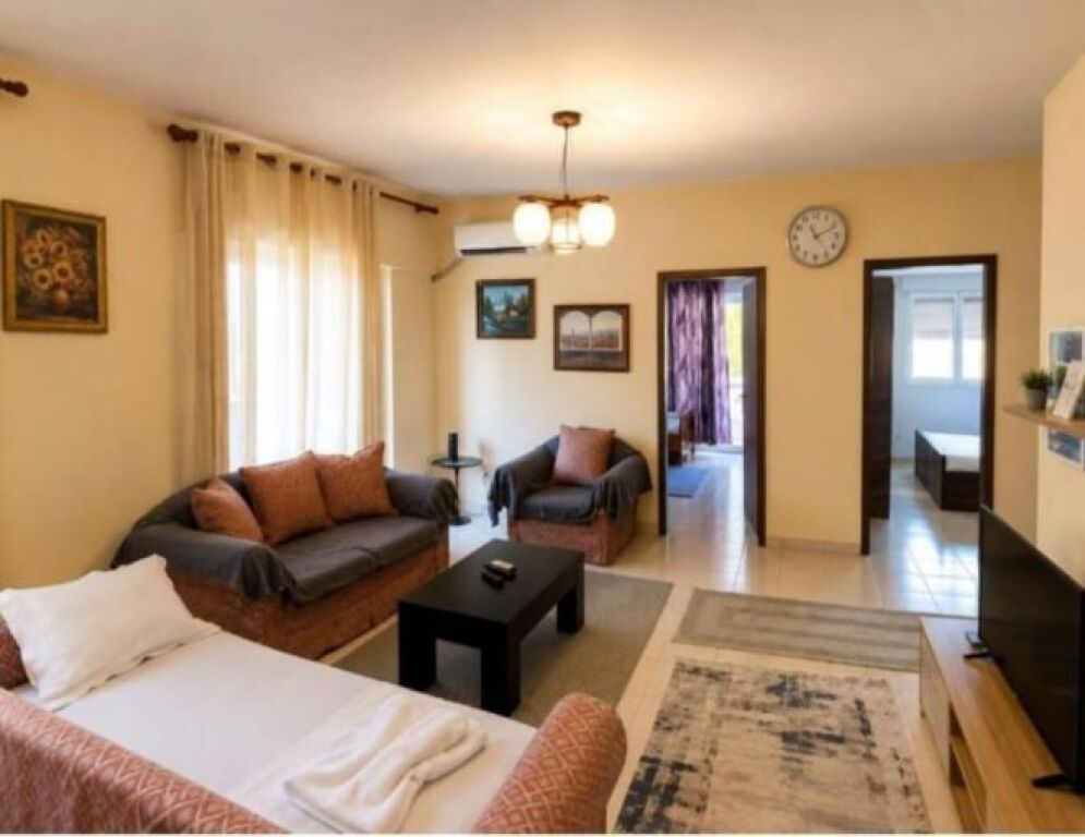 Apartment 2+1 for rent at Komuna e Parisit, near Eco Market, Tish Dahia street .