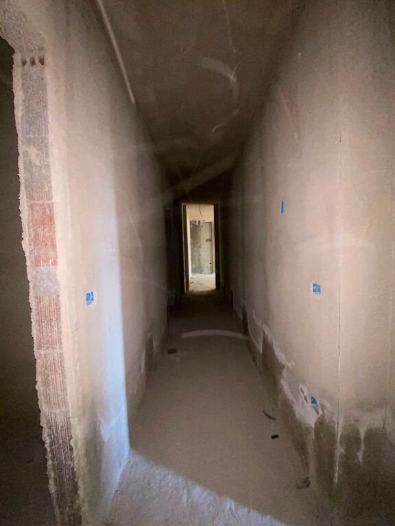 Colonnade , Appartamento 2+1+2wc in vendita
