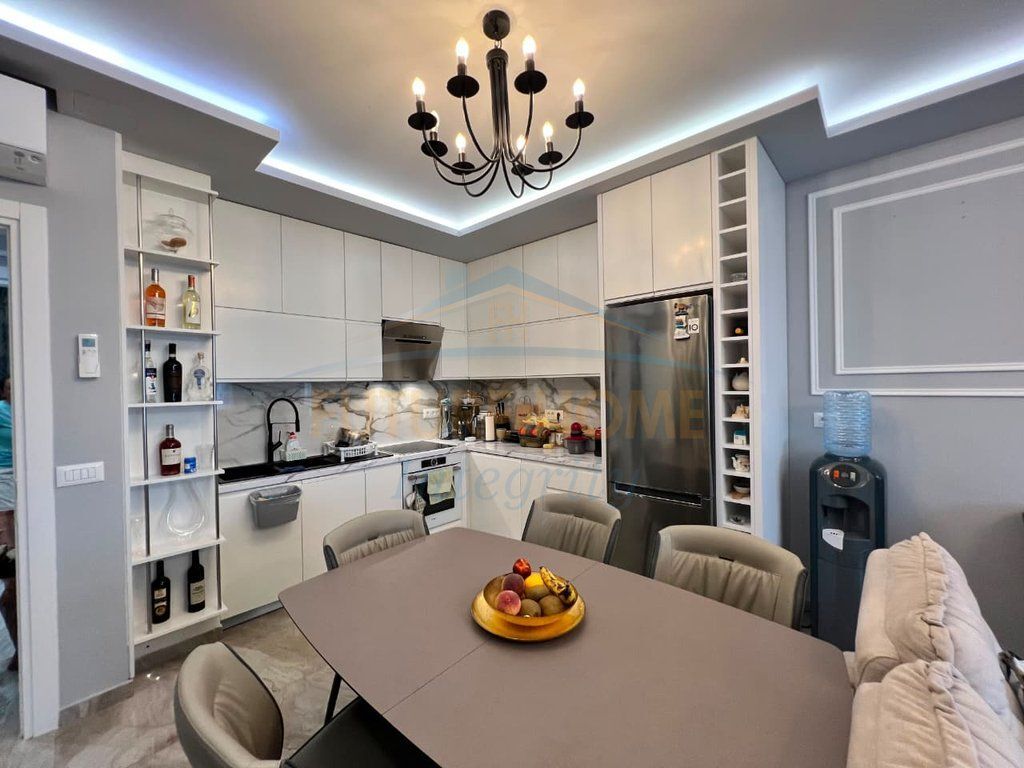 For sale, Apartment 2+1+Parking Space, Erli Residence, Tirana.