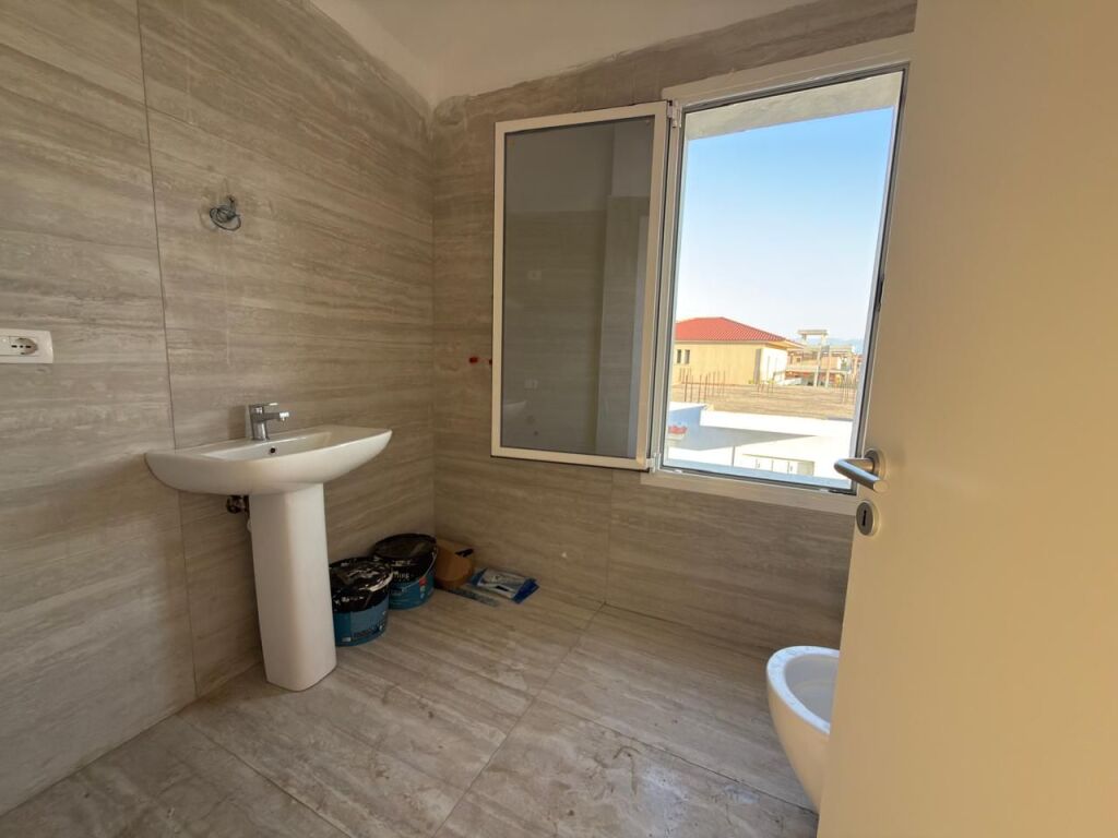 APARTMENT 3+1+2 FOR RENT – AVIATION FIELD, VLORA