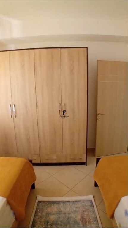APARTAMENT ME QERA 2+1 RRUGA E KAVAJES 55.000 LEKE FH-87465