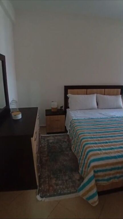 APARTAMENT ME QERA 2+1 RRUGA E KAVAJES 55.000 LEKE FH-87465