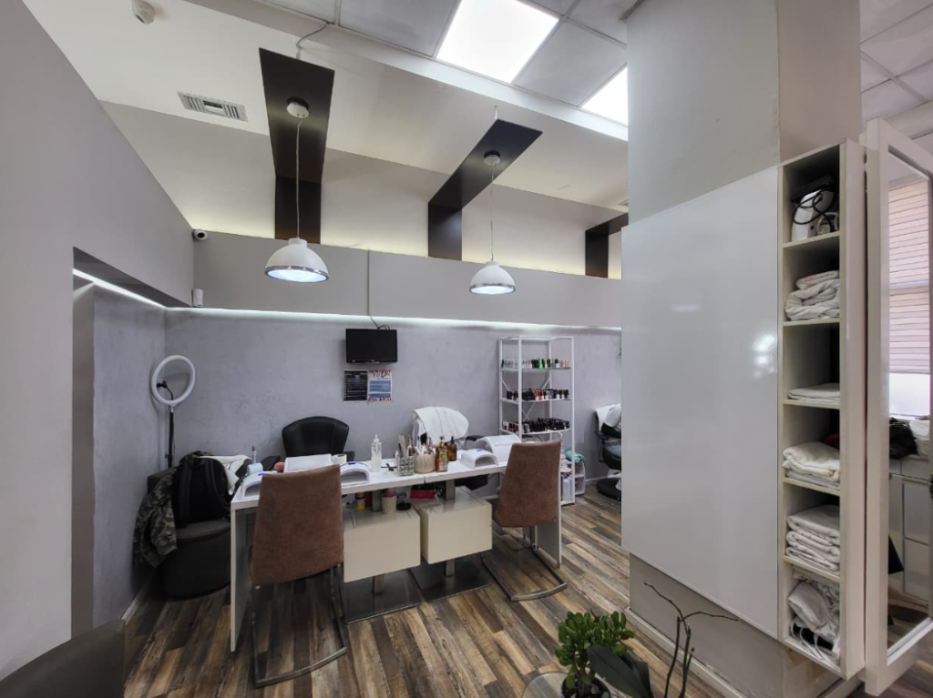 Service Unit for Sale | 84.50 m² | Barricade Street, Tirana