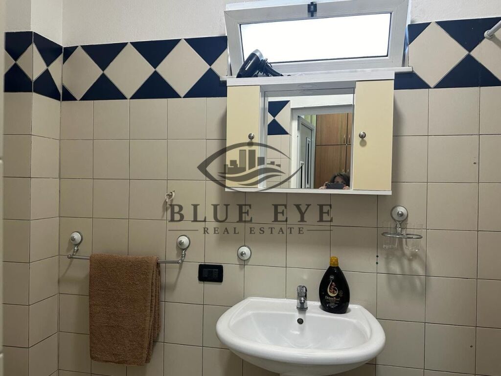 Jepet me qira apartament 1+1 pranë Gjykatës – Durrës