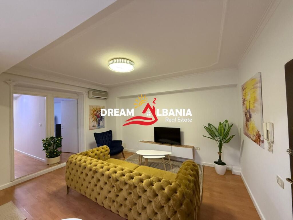 Appartamento in affitto 2+1 a Tirana, nell’esclusiva zona di Blloku (ID 42215594)