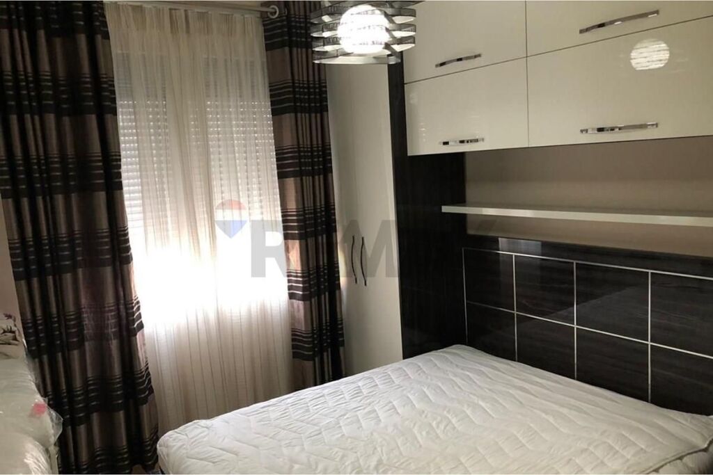 3+1 apartment for rent at Kodra e Diellit