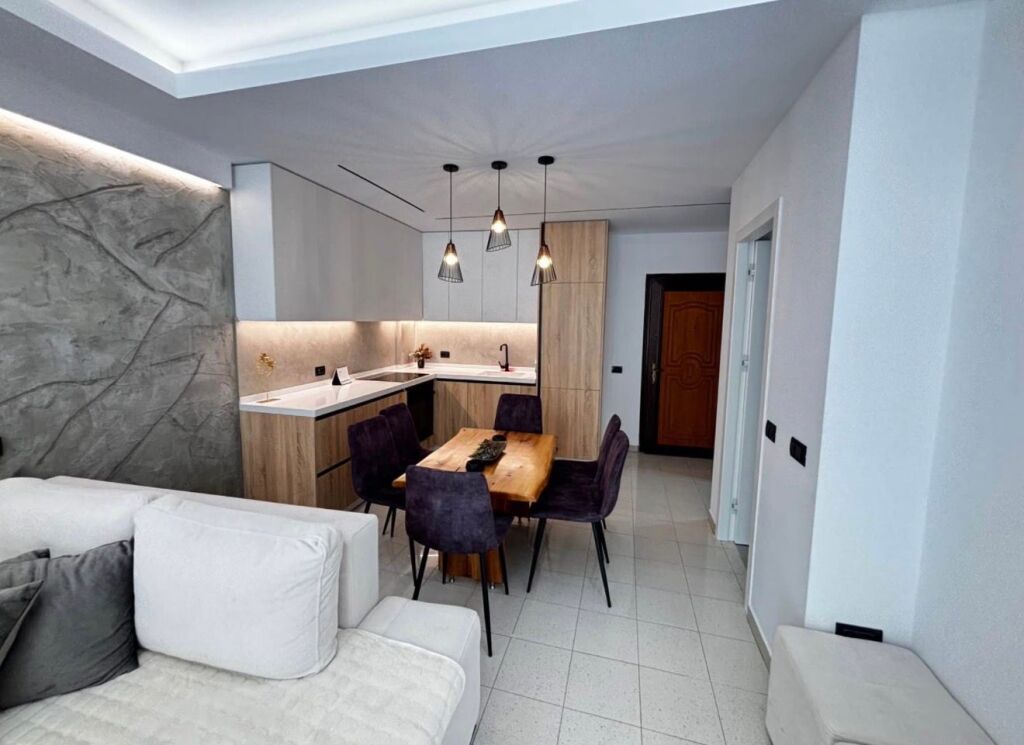 Apartment 2+1 for Rent on the Beach