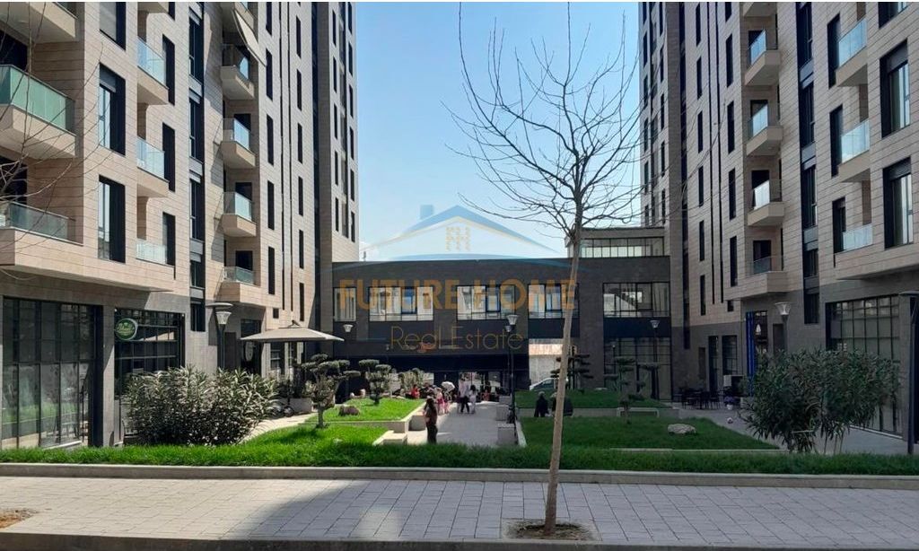 Shitet, Apartament 2+1+2, Rezidenca Erli, Tiranë.
