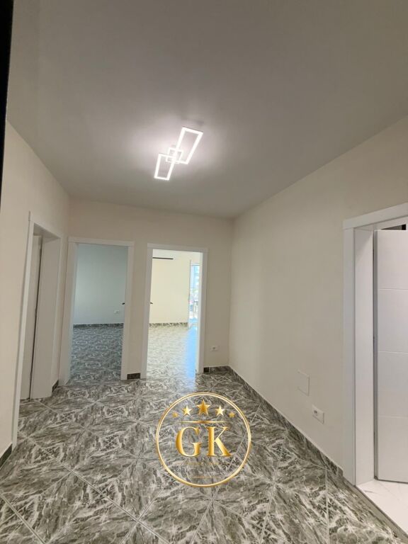 BUSINESS ENVIRONMENT 2+1 FOR RENT DURRES TRAIN STATION