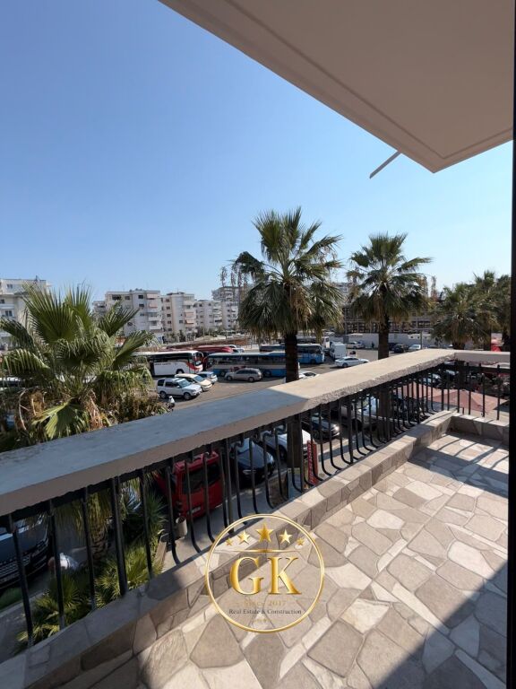 BUSINESS ENVIRONMENT 2+1 FOR RENT DURRES TRAIN STATION