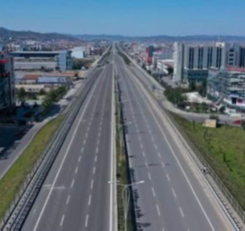 🏗️ SHITET TOKË PRANË AUTOSTRADËS TIRANË–DURRËS 🚗📍