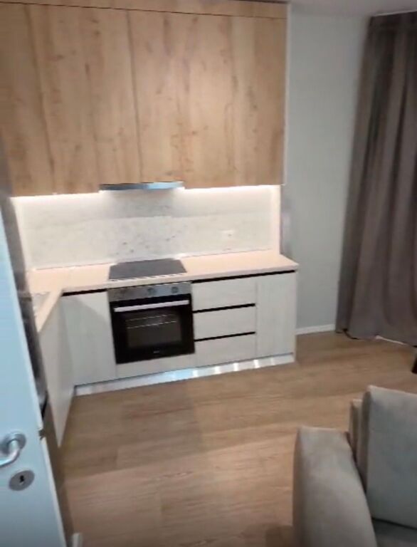 Apartament 1+1 per shitje pas Globe