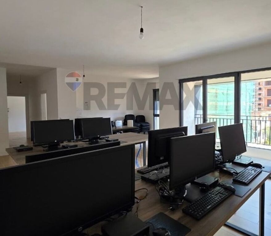 Ufficio in affitto, Bulevardi i Ri  ID: 530481001-1392