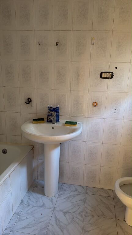 Appartamento 2+1+1 con Balcone in Affitto