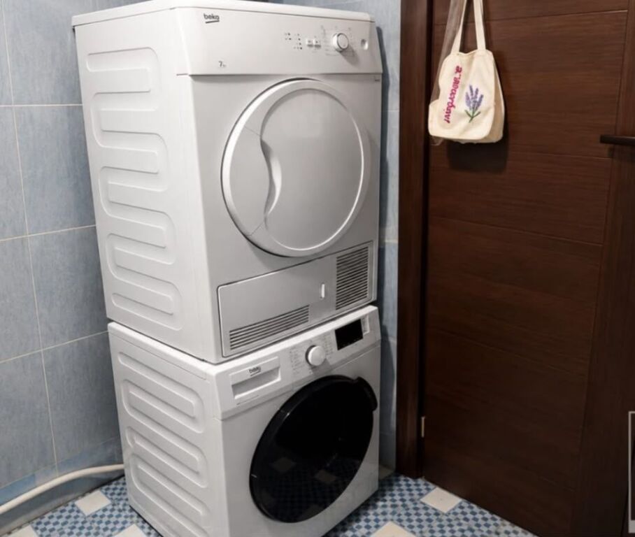 Jepet Me Qera Apartament 2+1+1 Ballkon