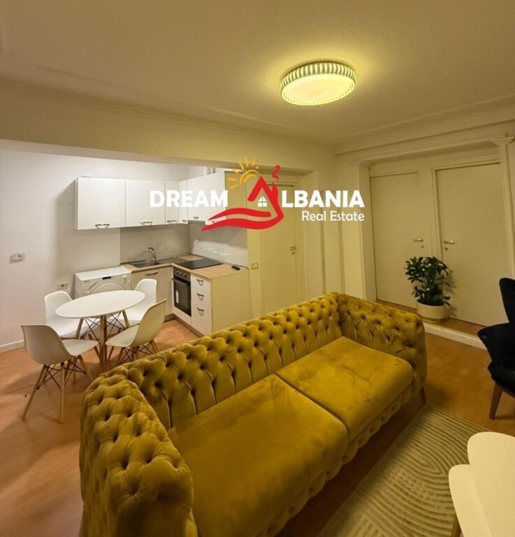 Appartamento in affitto 2+1 a Tirana, nell’esclusiva zona di Blloku (ID 42215594)