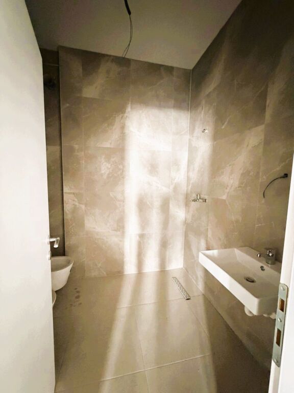 🏡Shitet apartament 3+1 te Residenca Tirana Porta e Re ne Sauk🔥**