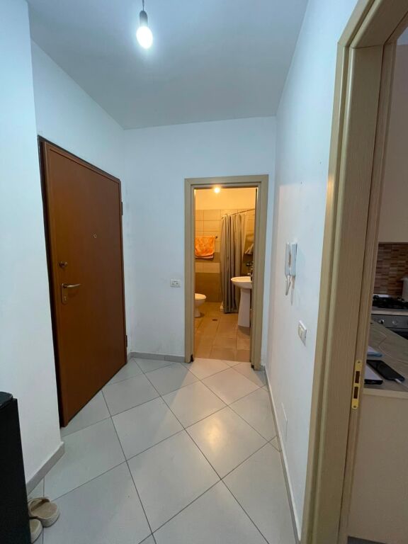 🏡 **SHITET APARTAMENT 1+1 – ASTIR** Rruga Milto Sotir Gura, pranë Destiny Hotel
