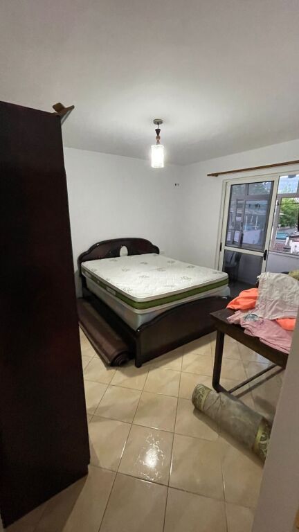 Affittasi 2+1 a Brryli edificio esistente arredato 50000 lek