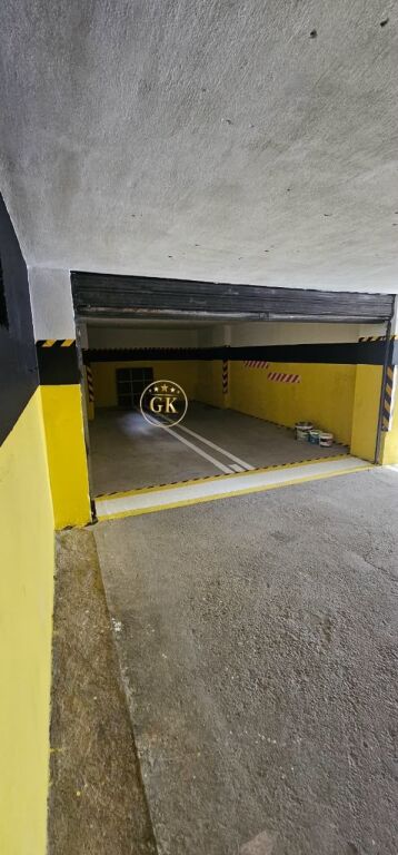 ✨ GARAGE FOR SALE IN NEIGHBORHOOD 4  WORK VEHICLES ACCEPTED SUCH AS: CITROEN, CADDY, FIAT ETC.. + DIFFERENCE IN LEK
