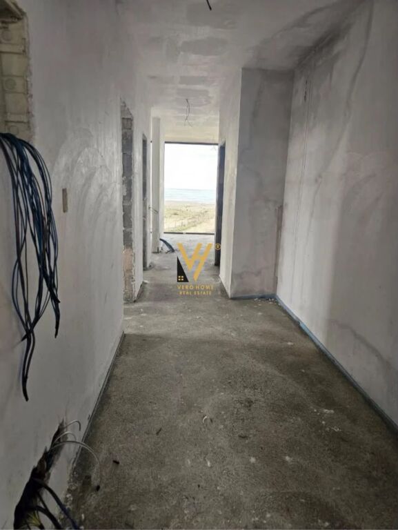 SHITET APARTAMENT 2+1+BLK TE LALZI MARINA SEASIDE, HAMALLAJ 235.000 EURO