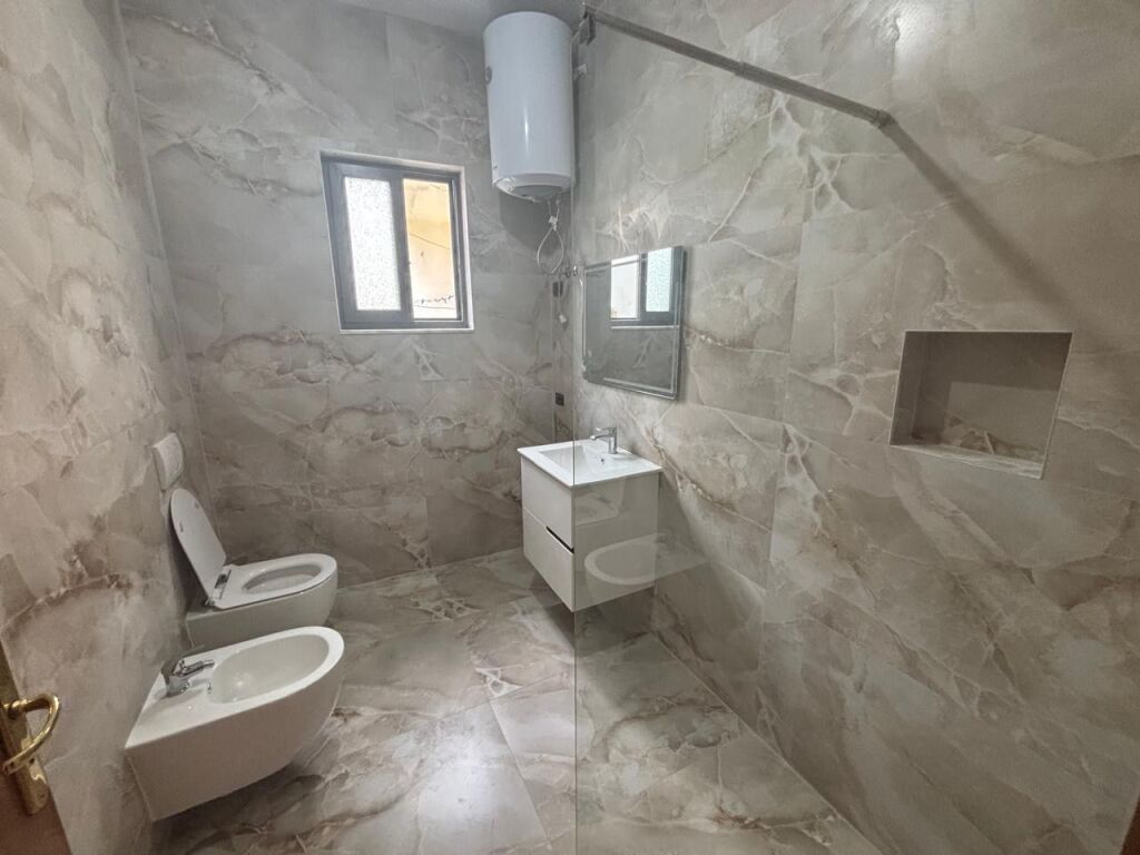 Apartment 2+1 for rent Electric Market!