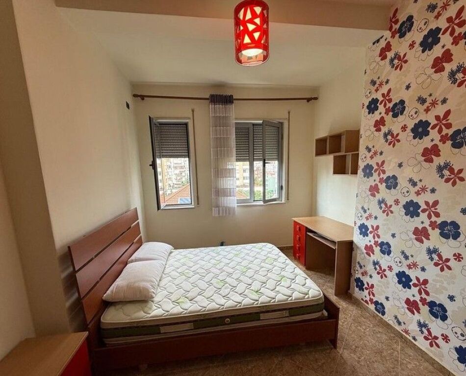Apartment 1+1 For Rent in Pazari i Ri, Sheshi Avni Rustemi, 600 € /Month
