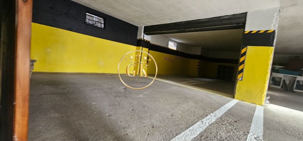 ✨ GARAGE FOR SALE IN NEIGHBORHOOD 4  WORK VEHICLES ACCEPTED SUCH AS: CITROEN, CADDY, FIAT ETC.. + DIFFERENCE IN LEK