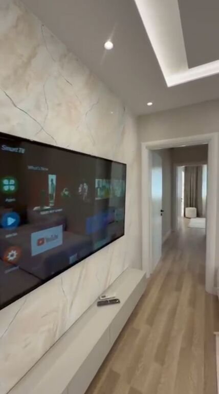 Super Apartment 2+1 in Misto Mame