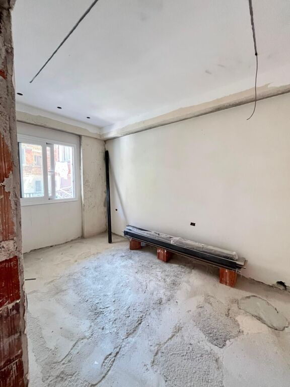 🏡 APPARTAMENTO 1+1 IN VENDITA VICINO ALLA CHIESA ORTODOSSA, VLORA