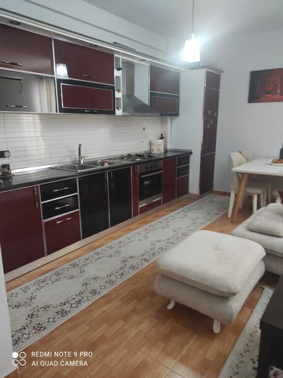 Affitto | Apartament 1 + 1 | Yzberisht | 450 €/mese
