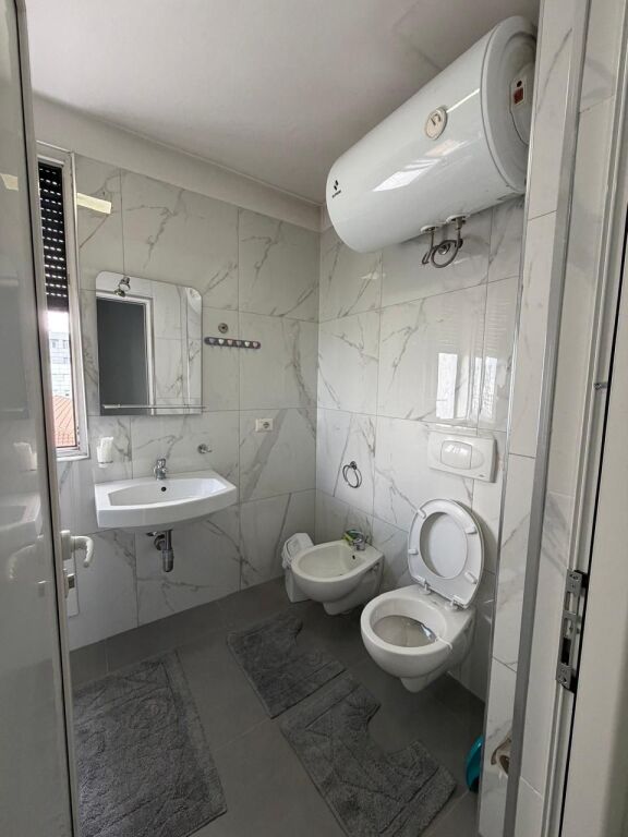 Affitto | Apartament 1 + 1 | Spitali Amerikan 2 | 550 €/mese
