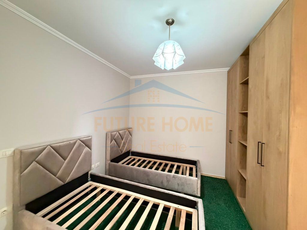 Shitet, Apartament 2+1+2, Yzberisht