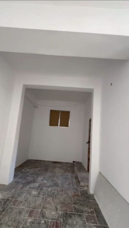 Sale | Magazinë | Xhamlliku | 60000 €
