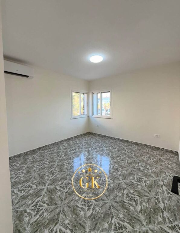 Business premises 2+1 for rent   📍Durres Train Station * 500 € net✅  📲