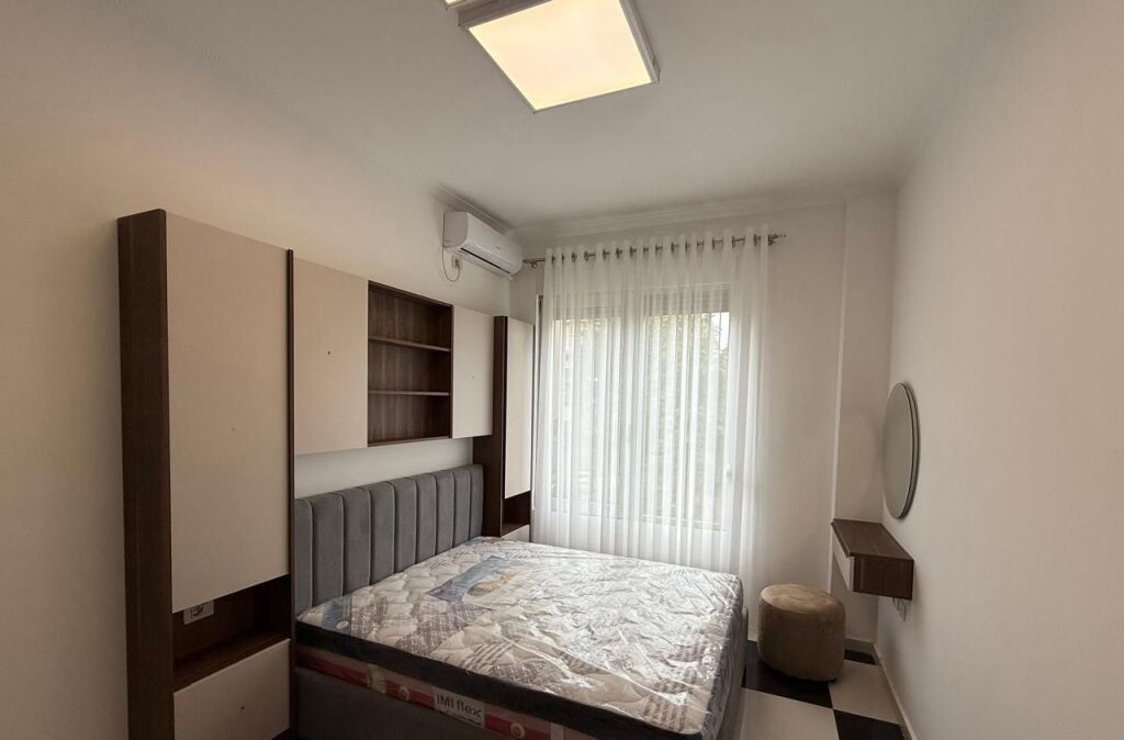 🏡 **APARTMENT 1+1 FOR RENT – XHANFIZE KEKO STREET