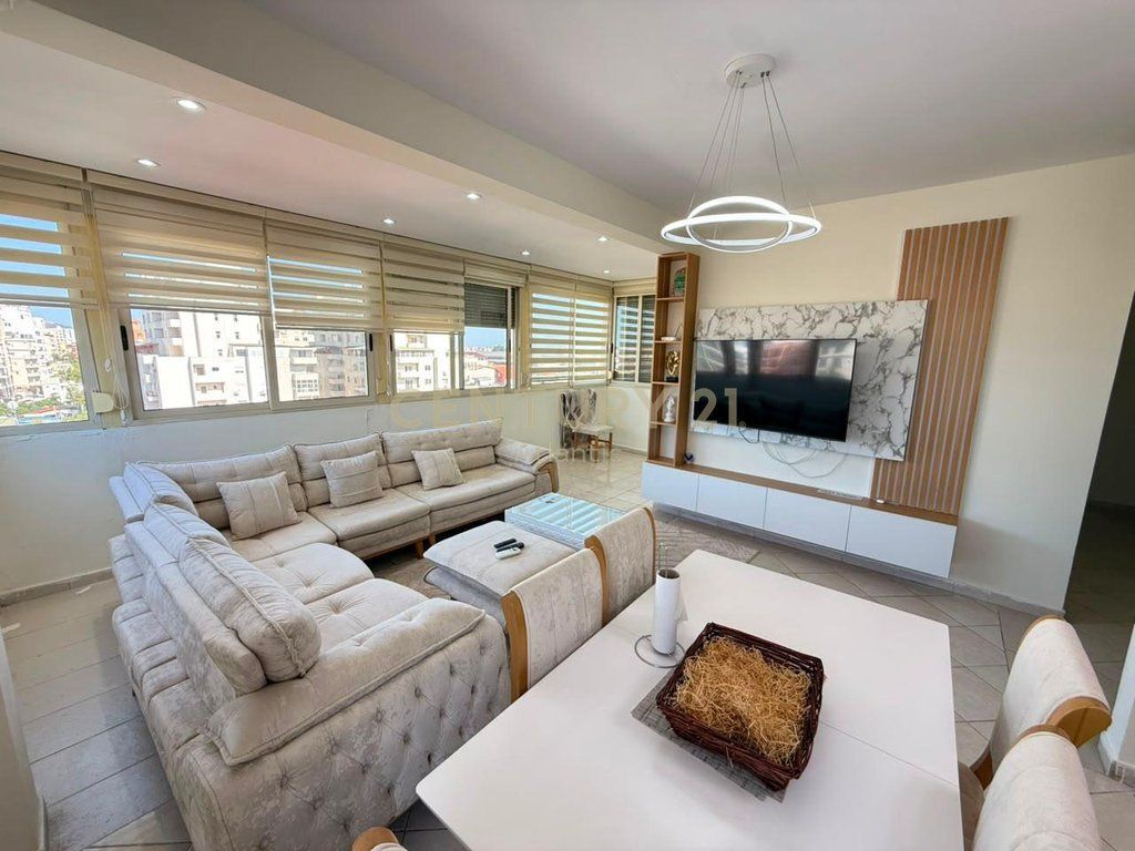 Apartament 2+1 Me Qira në Plazh Rrota e Kuqe, Durrës - 500€ | 95 m²