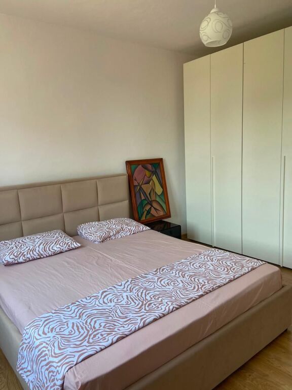 Appartamento 1+1 in Affitto Centro Tirana