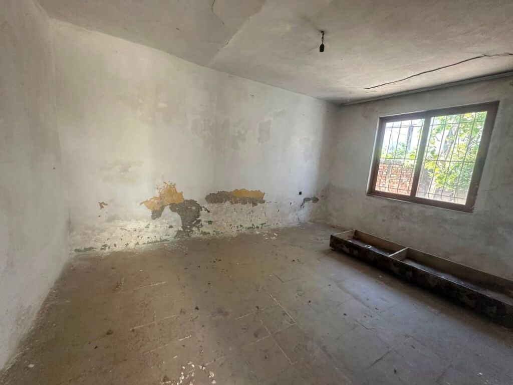 Private House for Sale in Durres 58,000€