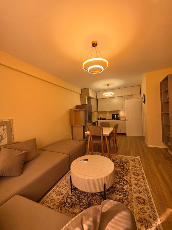 🏡 SHITET Super Apartament 1+1  📍 Astir, kompleksi Urban Gate ✨️