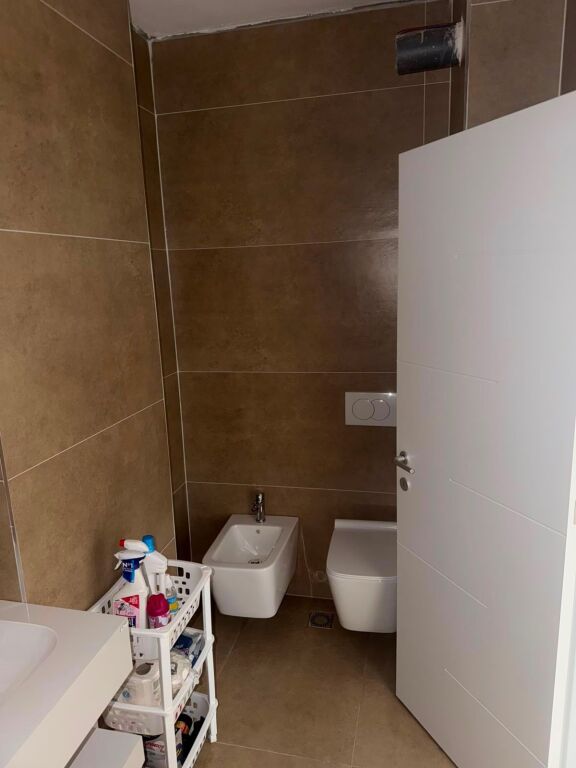 Ufficio in affitto al Bulevardi i Ri