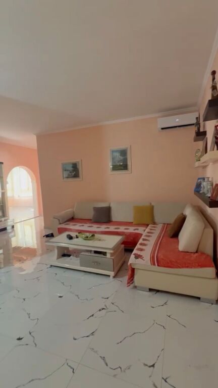 Appartamento 1+1 in Affitto a Kazazi Durres