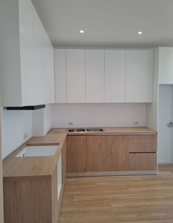 🏡✨ SHITET | APARTAMENT 2+1 ME VERANDË – PASKUQAN ✨