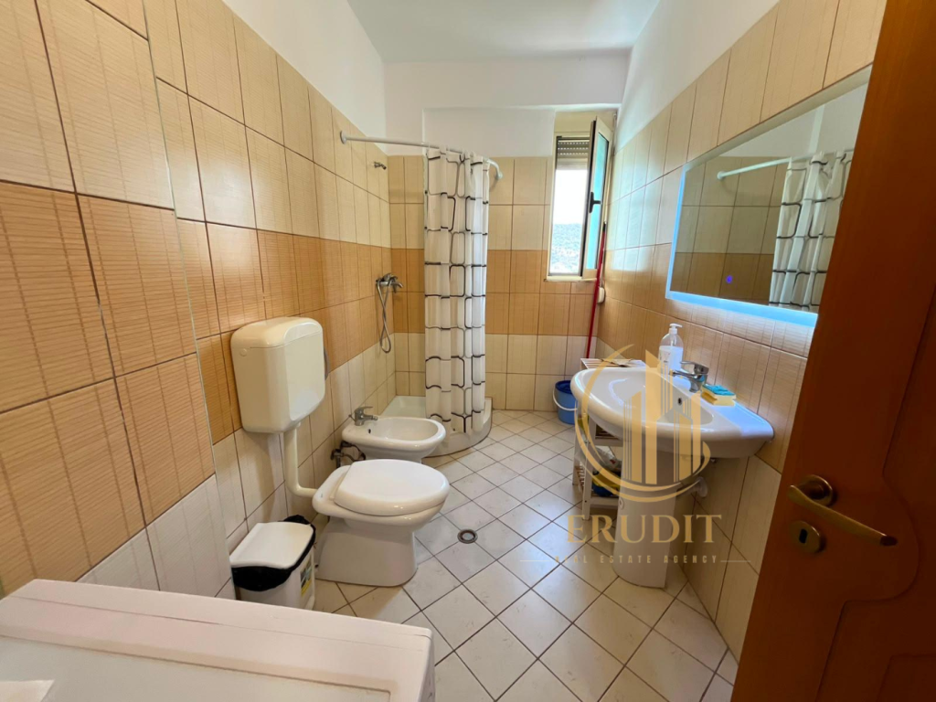 🏡 APPARTAMENTO 1+1 IN VENDITA A LUNGOMARE, VLORË