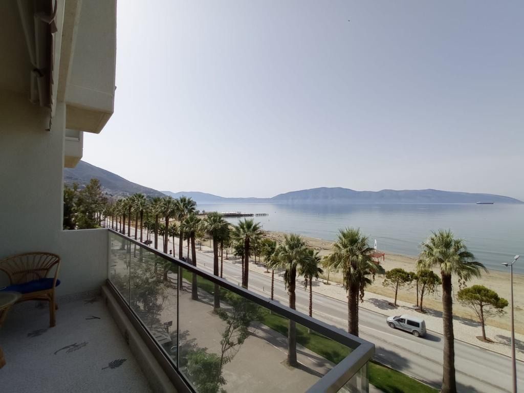 Sea View apartment for long term rent Garage  lungomare Vlore
