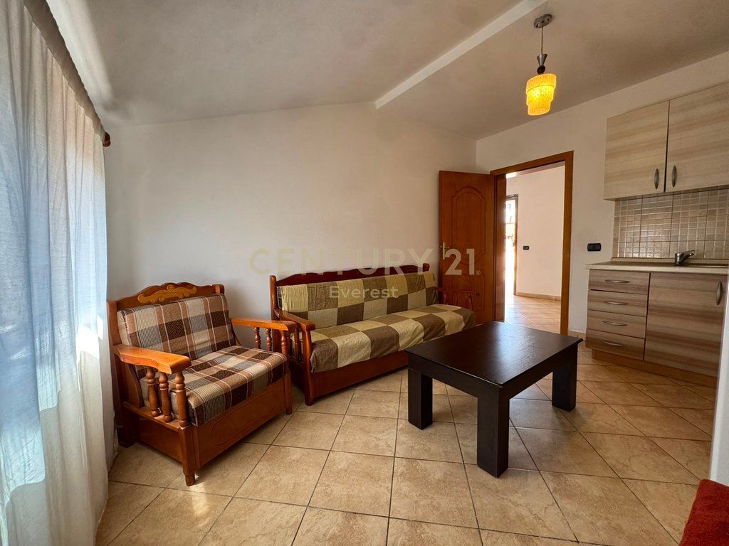 RENT APARTMENT 1+1 INSIDE THE SMALL RING
