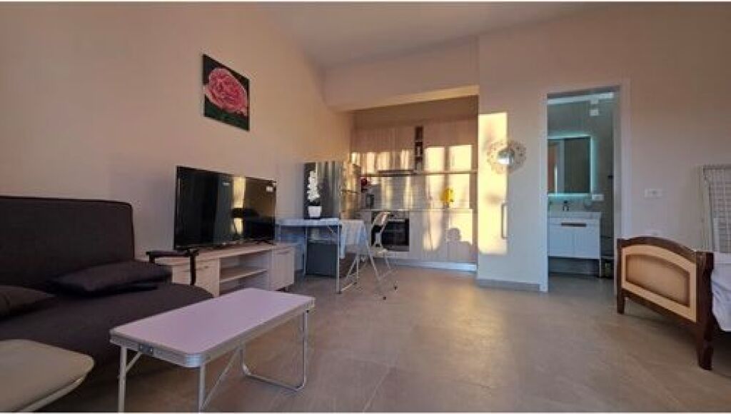 Studio apartment for rent in Vlore