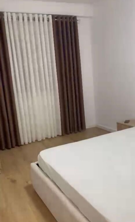 Jepet me qira 1+1 Astir te Klensi 500 mije leke