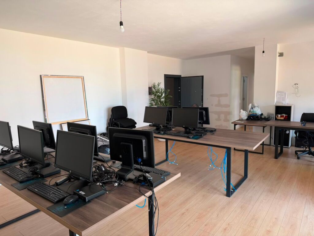 Ufficio in affitto al Bulevardi i Ri
